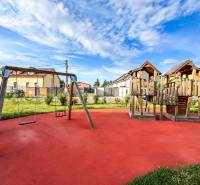 Playground with swings and climbing frames in Bratislava - Podunajské Biskupice on Padlých hrdinov.