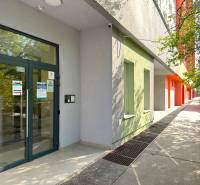 Entrance to the apartment building on Strečnianska Street in Bratislava, Petržalka, near a 2-room apartment.