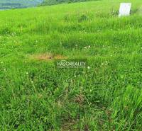 Green meadow with peaks in Margecany, Residential land, ideal for new construction.