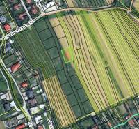 Map of residential plots in the Bratislava - Rača area, including marked roads and parcels.