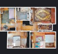 Floor plan of a family house with five rooms, a bathroom, a hallway, and a walk-in closet.
