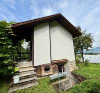 A cottage in Mojš with a view of the hills and surrounding countryside.