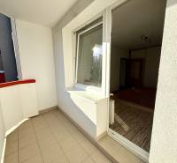 A balcony in a 2-room apartment with a view of the street Sídlisko in Jablonica.