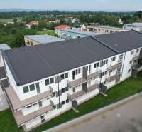 Apartment building with balconies, surroundings of Muškátová Street, offer of 3-room apartments, green environment.