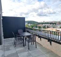 The balcony of a 3-room apartment on Pieskova Street in Nitra with a view of the city.