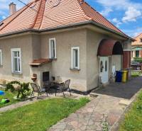 Family house on Nécseyho Street in Nitra with a lawn and terrace.