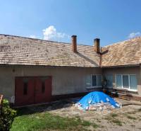 An older house with a wooden roof on A.H. Škultétyho Street, Land - living, nature.