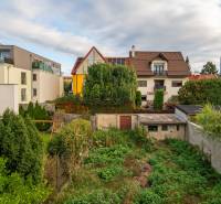 Gardens and a family house on Sreznevského Street in Bratislava - Nové Mesto.