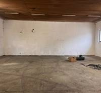 I'm sorry, I need the text you want translated to provide a translation.