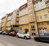 The exterior of the apartment building on Hany Meličkovej Street in Bratislava - Karlova Ves.