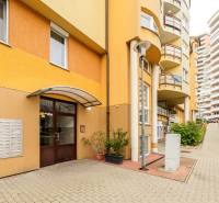Exterior of a 3-room apartment on Hany Meličkovej Street in Bratislava, Karlova Ves.