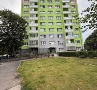 Apartment building on Lesnícka Street, Košice - Západ district, 4-room apartment.