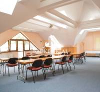 Please provide the text you would like translated into English.