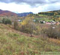 Autumn in the gardens of Hlboké nad Váhom with colorful forests and a rural panorama.