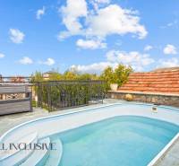 A swimming pool on the terrace of a family house on Kúpeľná Street in Dunajská Streda.
