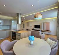 pohľad smerom k obývačke