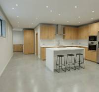 A Space with Potential in Koliba – Home or Office
