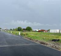 The number of paved roads and green areas in Bučuháza in Šamorín plots - housing.