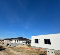 Family houses on I. Brauner Street in Nitra with foundation laying and facade.