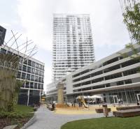 Modern architecture with exterior elements in the location on Landererova Street. Three-room apartments.