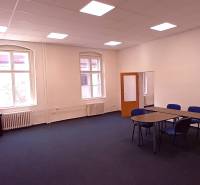 Sure, please provide the text you want translated into English.