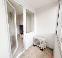 Balcony with air conditioning in a 3-room apartment on Iljušinova Street in Bratislava, Petržalka.