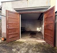 Open garage on Medveckého Street in Ružomberok, suitable for a 5 or more room apartment.