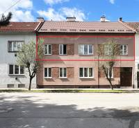Apartment building on Medveckého Street in Ružomberok with a designated 5 or more room apartment.