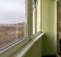 A glazed loggia in a 3-room apartment with a view of Bratislava in Lamač, Bakošova.