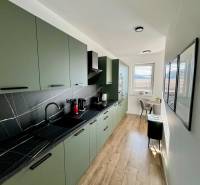 WhatsApp Image 2025-11-20 at 13.55.00 (1).jpeg