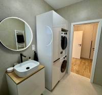 WhatsApp Image 2025-11-20 at 13.55.00 (3).jpeg