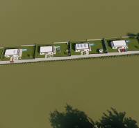 Visualization of residential plots on Lomnická Street, Vranov nad Topľou, with garden elements.