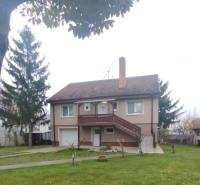 Family house in Dunajská Streda, sloped roof, spacious garden, outdoor staircase.
