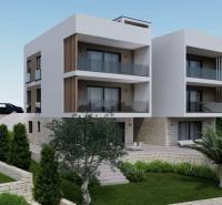 Recreational apartment in Čiovo with a pool and a well-maintained garden.