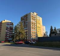 Apartment building on A. Dubček Street in Žiar nad Hronom, 3-room apartment available.