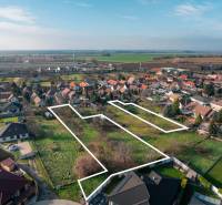 Residential plots in Vlčkovce, spacious parcels with a view of the rural landscape.