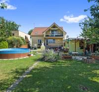 A family house on Tehelná Street in Sereď with a swimming pool and a garden.