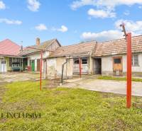 5 - 2025-12-15T125606.595.jpg