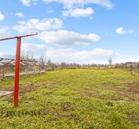 6 - 2025-12-15T125604.512.jpg