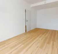 spálna šatník.webp