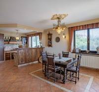 Kuchyňa s kuchynským kútom