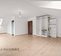 19 - 2025-09-25T103803.378.jpg