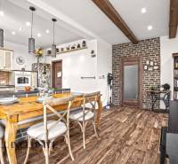 1 - 2025-10-07T112356.560.jpg