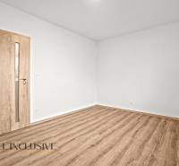 12 - 2025-10-27T101215.629.jpg