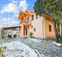 16 - 2025-12-03T092336.934.jpg