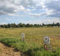 The construction of houses on Krížna Street in Palárikovo shows an unused building area.