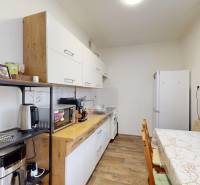 3 izbový byt, prenájom, Stromová, Bratislava