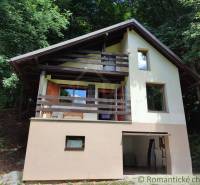 A family house in Mojtín surrounded by forest with a balcony and terrace.