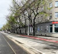 Historical architecture on Vajnorská Street offers possibilities for a 2-room apartment.