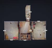 Floor plan of a family house in Lieskovec, rooms and kitchen with tiled flooring.